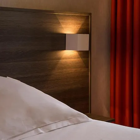 Hotel The Originals City, Amys, Tarbes Sud