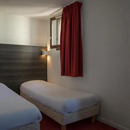 Hotel The Originals City, Amys, Tarbes Sud Odos