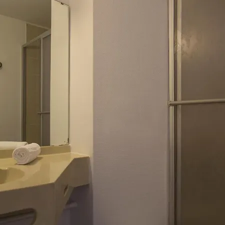 Hotel The Originals City, Amys, Tarbes Sud 3*