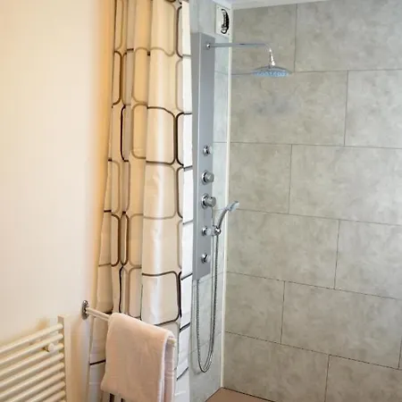 Hotel The Originals City, Amys, Tarbes Sud Odos