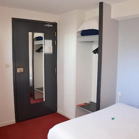 Hotel The Originals City, Amys, Tarbes Sud Odos